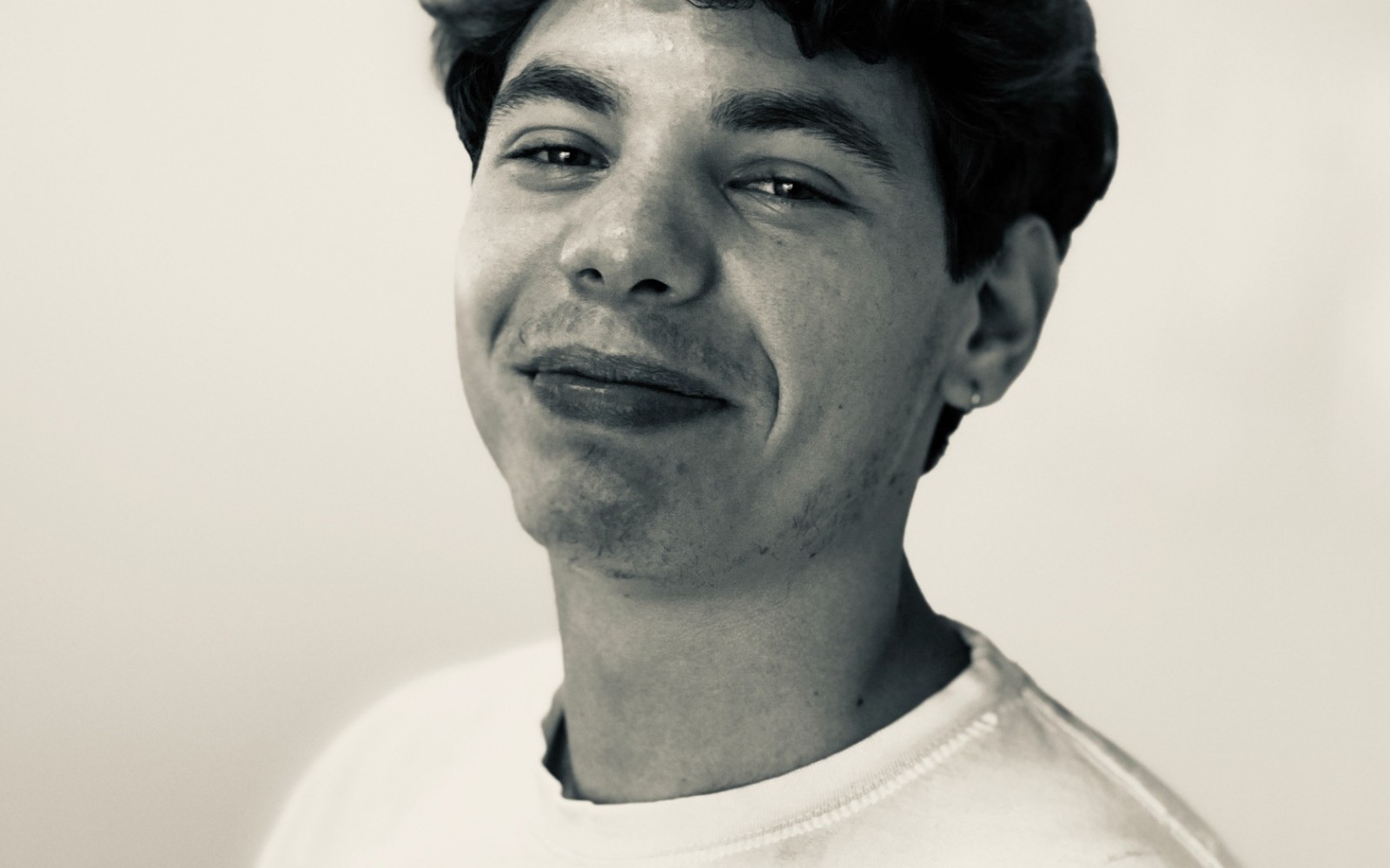 L’équipe Solis/x:trema, c’est aussi des saisonniers. Ici le sourire du jeune Quentin, qui a récolté notre #spiruline en juillet et août, avant de reprendre ses études.